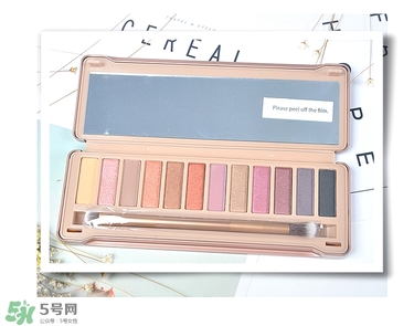 color deep眼影怎么樣？色號試色圖