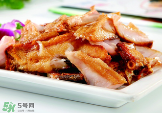 咸魚(yú)發(fā)霉了還能吃嗎？咸魚(yú)發(fā)霉了怎么辦？