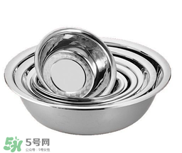 腌肉可以用不銹鋼盆嗎？不銹鋼盆可以腌肉嗎？
