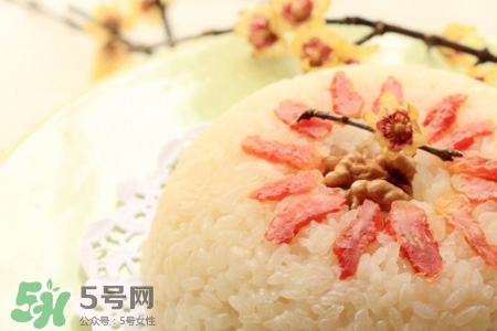 八寶飯的熱量是多少？吃八寶飯會(huì)發(fā)胖嗎？