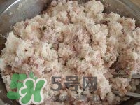 做藕丸子要放多少鹽？一斤藕做藕圓子放多少鹽合適？