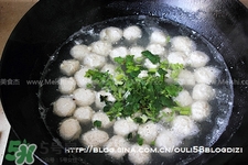 魚丸用什么粉？魚丸用面粉還是淀粉？