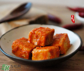 霉豆腐長紅霉還能吃嗎？霉豆腐為什么會長紅霉？