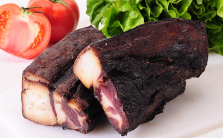 熏肉用什么肉好 熏肉用什么材料熏最好