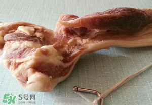 腌肉會(huì)壞嗎？腌肉放久了能吃嗎？