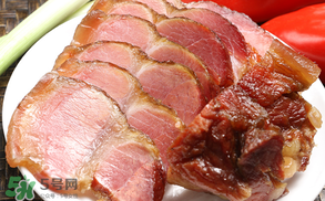 臘肉蒸什么菜好吃？蒸臘肉放什么材料好吃？