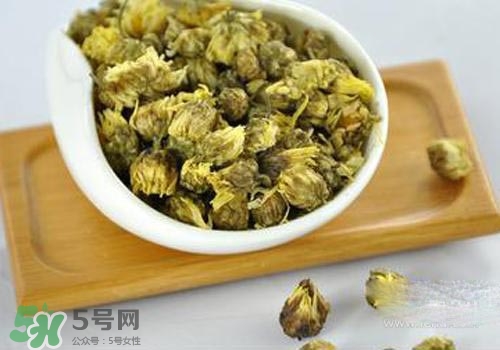 金銀花和菊花哪個(gè)去火效果好一些？金銀花和菊花茶哪個(gè)好？
