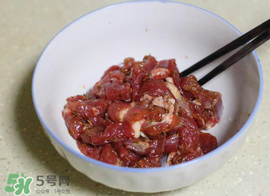 ?羊肉腌制多長時間？羊肉怎么腌才嫩？