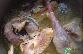 腌雞肉放多少鹽？一斤雞肉放多少鹽？