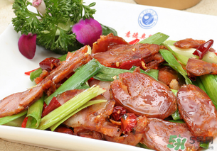 香腸發(fā)酸還能吃嗎？香腸發(fā)酸的原因