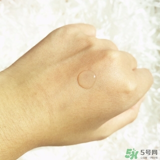 lirikos適合什么膚質(zhì)？lirikos儷瑞思適合敏感肌嗎？