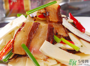 醬肉用什么醬油好？醬肉用生抽還是老抽？