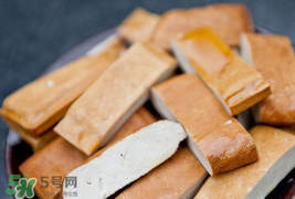 豆腐干發(fā)霉了還能吃嗎？豆腐干長(zhǎng)毛了還能吃嗎？