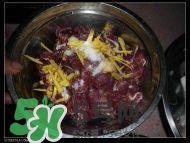 臘豬腳燉什么好吃？臘豬蹄燉什么好吃？