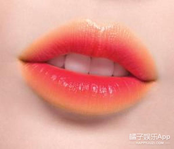 反咬唇妝怎么畫？反咬唇妝畫法圖解