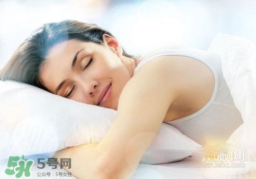 冬天不戴胸罩好不好？冬天胸罩幾天換一次？