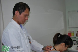三九貼怎么貼？三九貼的貼法