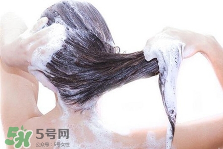 冬天洗澡太冷了怎么辦？冬天洗澡怕冷怎么辦？