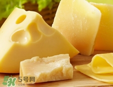 奶酪的營(yíng)養(yǎng)價(jià)值,奶酪的功效與作用及食用方法