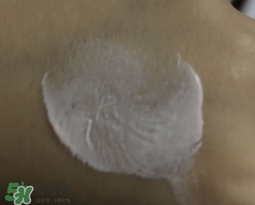 瓷肌適合什么膚質(zhì)？瓷肌適合油性肌膚敏感肌膚嗎？