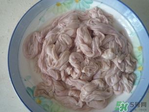豬小腸可以做臘腸嗎？豬小腸可以做香腸嗎？