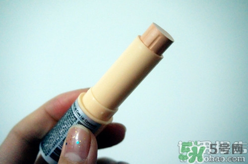 唇部遮瑕膏怎么用？唇部遮瑕膏使用方法