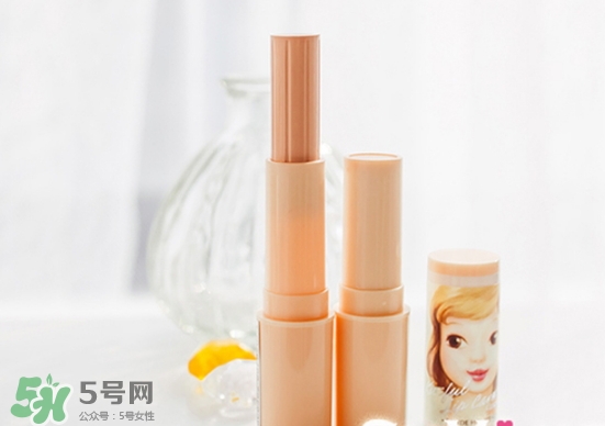 愛(ài)麗小屋唇部遮瑕膏怎么樣？愛(ài)麗小屋唇部遮瑕膏好用嗎？