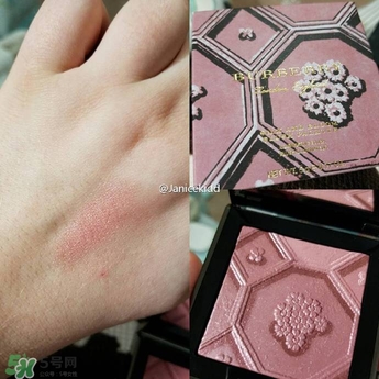 巴寶莉2017年春季限定腮紅多少錢？burberry2017腮紅試色圖
