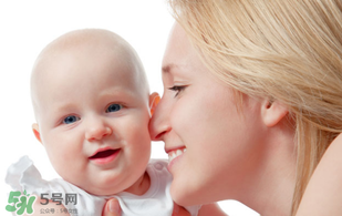 立春可以斷奶嗎？什么季節(jié)斷奶對(duì)寶寶好？