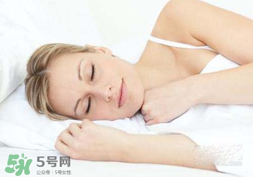 孕婦可以經(jīng)常摸肚子嗎？孕婦經(jīng)常摸肚子會(huì)怎樣？