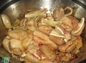 豬耳朵怎么腌制？腌豬耳朵的做法大全