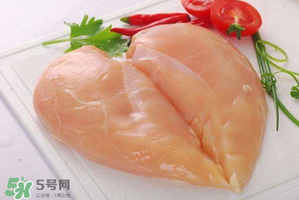 雞胸肉煮多久能熟？雞胸肉怎么煮比較嫩？