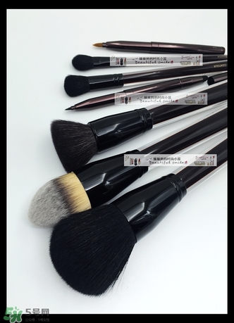 kevyn aucoin化妝刷怎么樣？KA化妝刷怎么用？