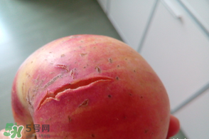 蘋果裂口怎么回事？蘋果裂口能不能吃？