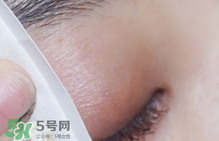 眼唇卸妝液怎么用？眼唇卸妝液使用方法