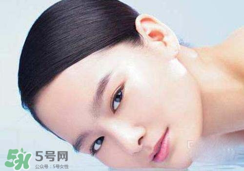 補水面膜一般敷多長時間？補水面膜敷多久？