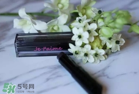 紀(jì)梵希我愛(ài)你口紅多少錢？紀(jì)梵希情人節(jié)我愛(ài)你刻字口紅價(jià)格
