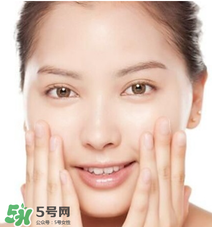 精華什么年紀用？精華什么年齡開始用？