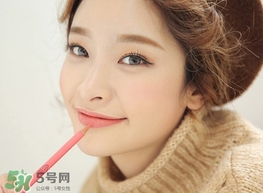 豆沙色口紅怎么化？豆沙色口紅怎么涂好看？