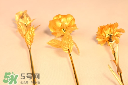 情人節(jié)可以送金玫瑰嗎？情人節(jié)送金玫瑰好嗎？