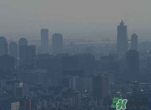霧霾天開空調(diào)會不會污染室內(nèi)空氣？