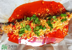 紙包魚用的什么紙？做紙包魚的紙什么紙？