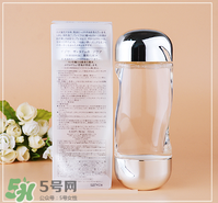 ipsa流金水含酒精嗎？茵芙莎流金水有酒精嗎？