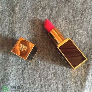 tom ford和mac哪個(gè)好？tom ford口紅和mac口紅哪個(gè)好？