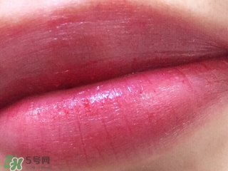 tom ford和mac哪個(gè)好？tom ford口紅和mac口紅哪個(gè)好？