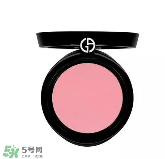 tom ford和阿瑪尼哪個好？tom ford和阿瑪尼口紅唇釉哪個好？