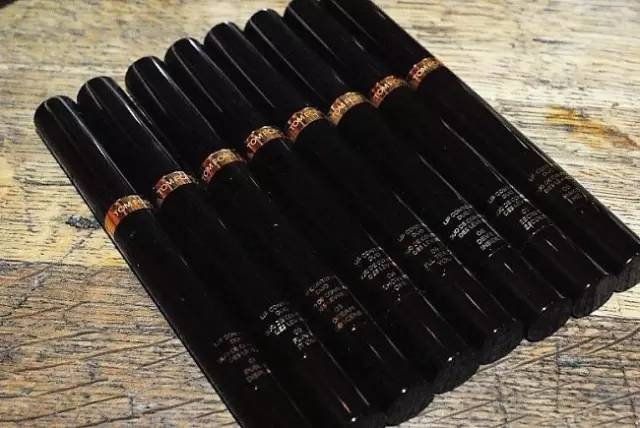 tom ford和迪奧哪個好？tom ford口紅和dior口紅哪個好？