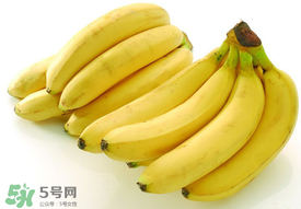 香蕉自己裂開是什么原因？香蕉裂開能吃嗎？