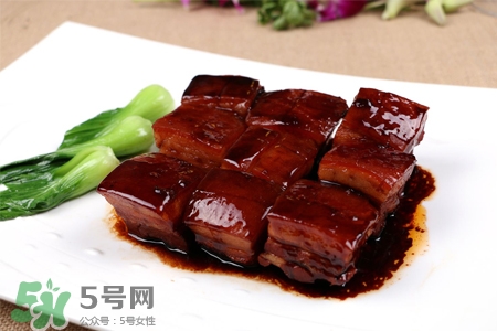 紅燒肉可以用紅糖嗎？紅燒肉用紅糖還是白糖？
