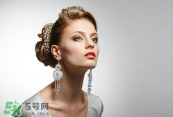 一次性耳釘怎么取下來(lái)？一次性耳釘多久取下來(lái)？